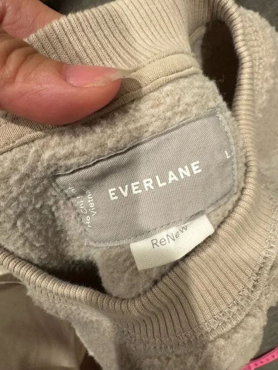 Everlane ReNew Fleece Sweatshirt Beige Oatmeal Teddy Crewneck Cozy Pullover L - Picture 5 of 7